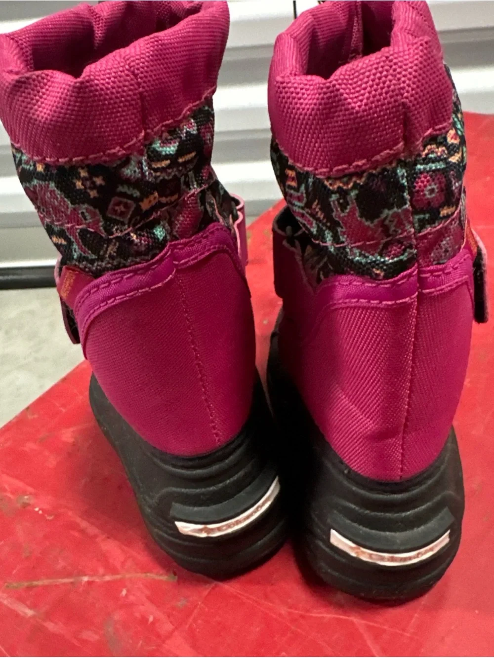 Columbia powder, bug snow, boots, toddler size 5 waterproof winter boots new
